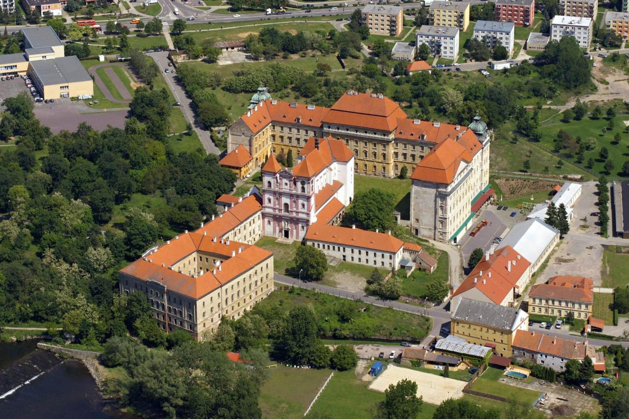 Rezidence Znojmo Hotel Kültér fotó